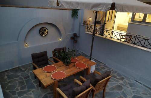 Moschato modern cozy apartment with private yard - Foto 1