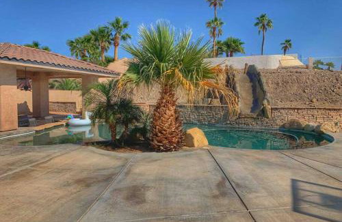 ULTIMATE BACKYARD-POOL/SPA. SLIDE. LAKEVIEW. BALL - Foto 8