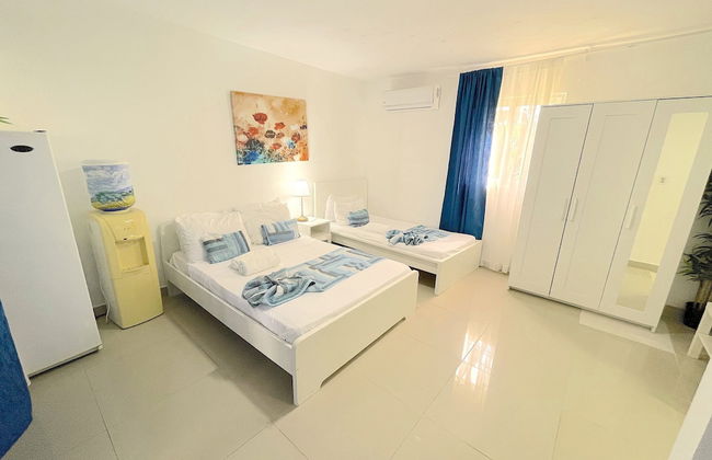 Relax Studios Deluxe POOL WIFI BEACH - Photo 7