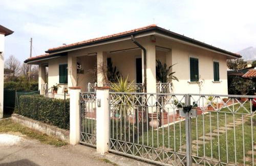 Villa Adriana. Villetta a due passi dal mare - Foto 5