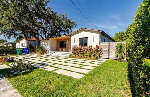 Miami Oasis by Brickell and Beaches - Photo 4