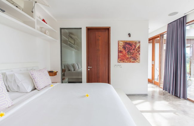 AB Villa & Apartments - Photo 6