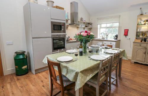 Brookside Byre - Photo 8