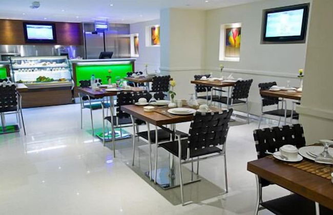 Phoenix Plaza Hotel Apartments - Photo 47