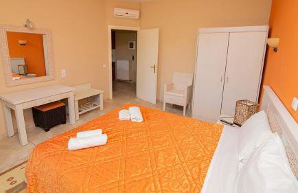 Ξενώνας Μενελαΐς - Menelais Apartments - Photo 20