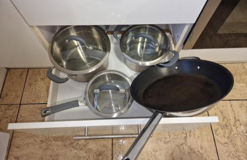 NightRest Homes 5 minutes to Luton Airport -Wifi - Free Parking -Luton - Foto 27