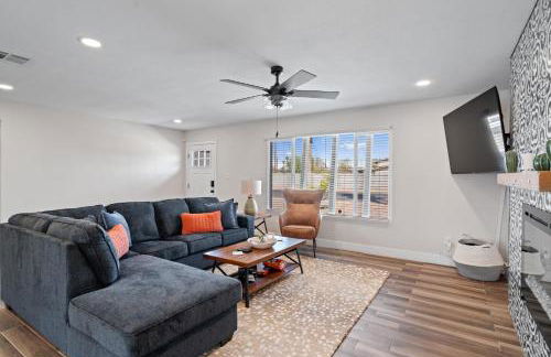 The Oasis in Tempe with Heated Pool and Arcade - Foto 44