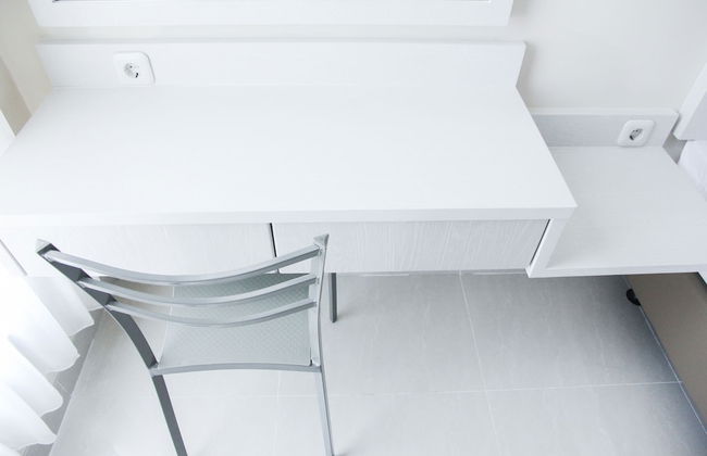 Central Jakarta Minimalist Studio Apartment at Elpis Residence - Foto 5