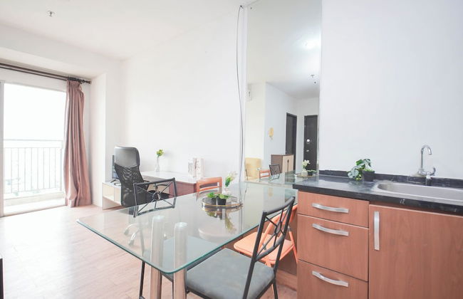 Cozy 2BR Cosmo Residence Apartment near Thamrin City Mall - Foto 9