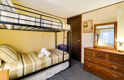 Hike, Swim, Ski and More Home in Arrowhead Lakes! - Foto 26