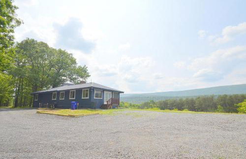 Black Bear Cabin - Fire Pit, Grill, View, Pet Friendly, Fireplace, King Bed, Wifi, Game Room - Foto 43