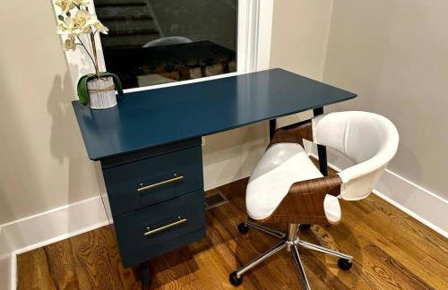 THE PAINTED MUSE I Stylish 3BR with Rooftop Hot Tub in East Nashville - Foto 12