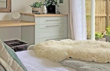 The Cuckoo's Nest - A Romantic & Peaceful Hideaway - Photo 5