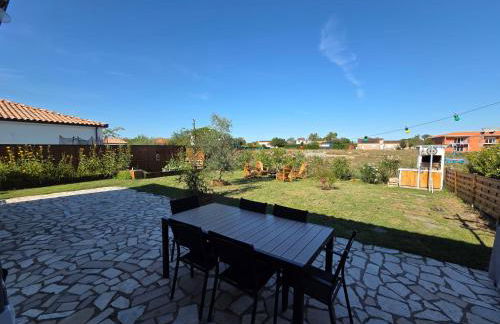 Maison familiale - ménage, serviettes, draps inclus - Foto 14