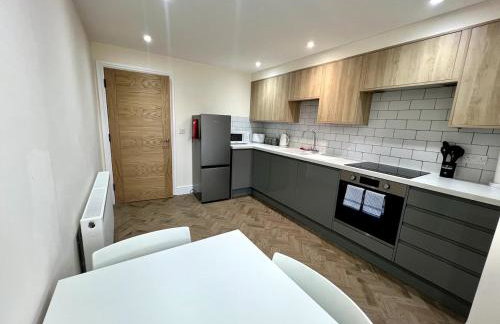 3 The Royal Serviced Apartments, Harwich -Ground Floor-Parking -Wifi - Foto 9