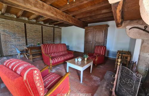 La Dorgisière - Ferme du XVIIe rénovée, grand jardin arboré à 15 min du Puy duFou - Foto 29