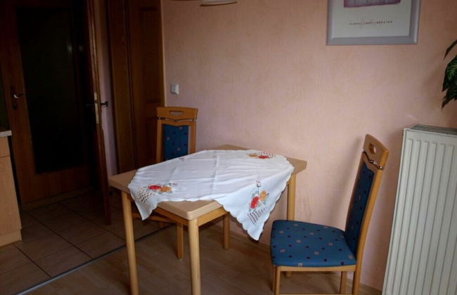 Appealing Apartment in Losnich - Photo 10