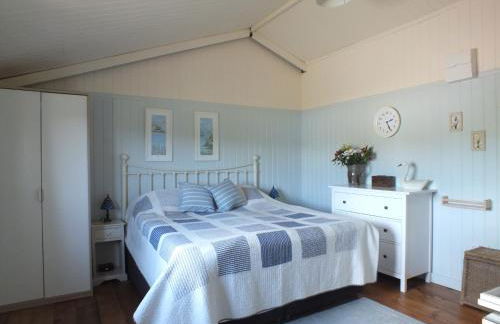 The Potting Shed And The Garden Shed Self Catering - Photo 22