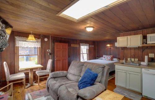 Walk to Appalachian Trail Hot Springs Getaway! - Foto 6