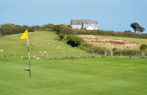 9 The Downs, Thurlestone, South Devon on the coastal footpath overlooking Burgh Island - Foto 17