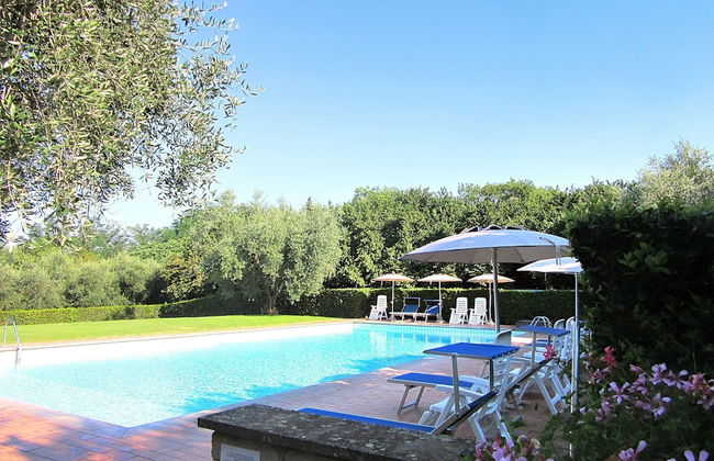Villa Montecasciano - 8 Sleeps Private Garden - Foto 58
