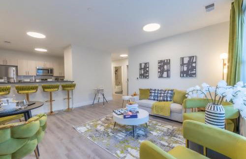 Opulence in Olive 4 bedrooms, 4 baths with 10 beds, Park 2 cars FREE - Foto 4