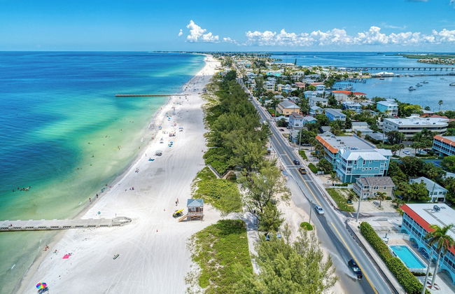 Cottage Haven-one Minute Walk To The Beach-private Yards-keyless Locks - Foto 1