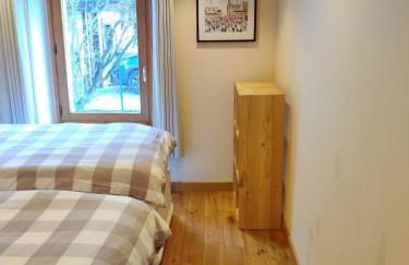 Spacious Ski Chalet In Traditional French Village, sleeps 8, Four Star with fibre broadband - Photo 53