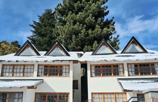 La Ponderosa Apart Hotel - Photo 1