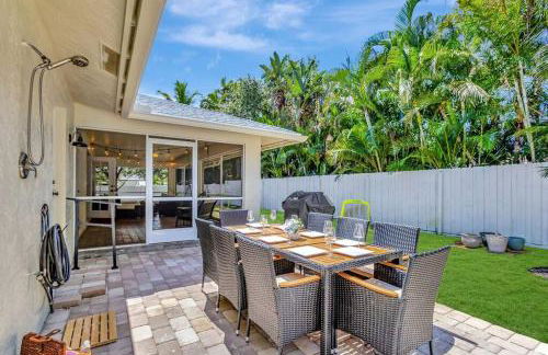 Hottub! Mini Golf! Water Access! Pets! 5min beach! - Foto 19