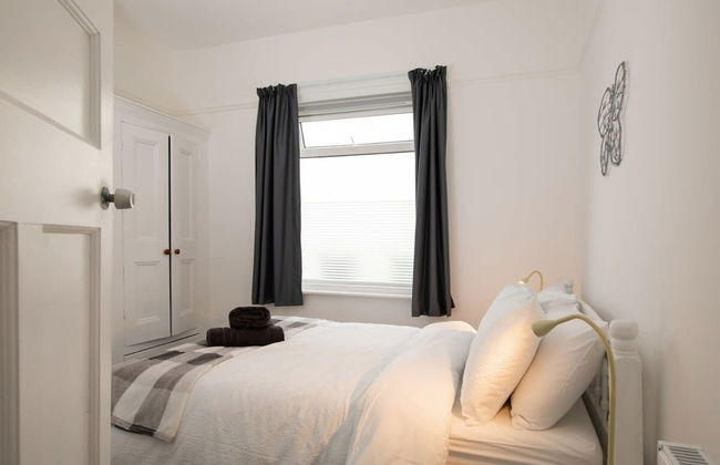 Absolute Beachfront With Decked Garden Oasis and Views - Foto 64