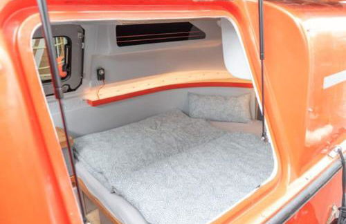 Ausgebautes Freifallrettungsboot KNUTSCHKUGEL - Foto 4