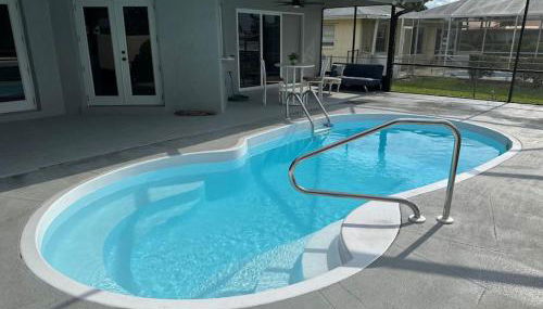 Cozy 2 BR Waterfront home with Heated Pool - Foto 4