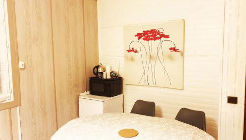 Chambre Cosy bien équipée proche RER aux Portes de Paris - Foto 2