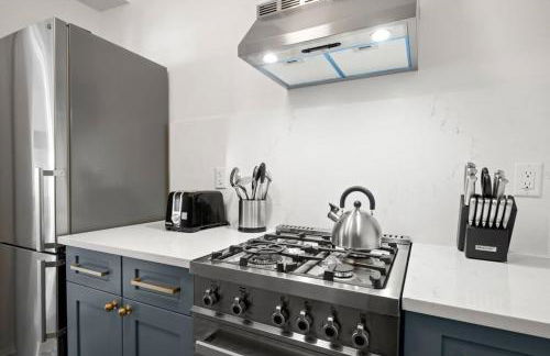 The Adaline #3 - Upscale Hyde Park Apt, First Floor - Foto 9