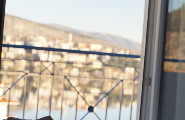 Daphne Luxury Apartment - Photo 22