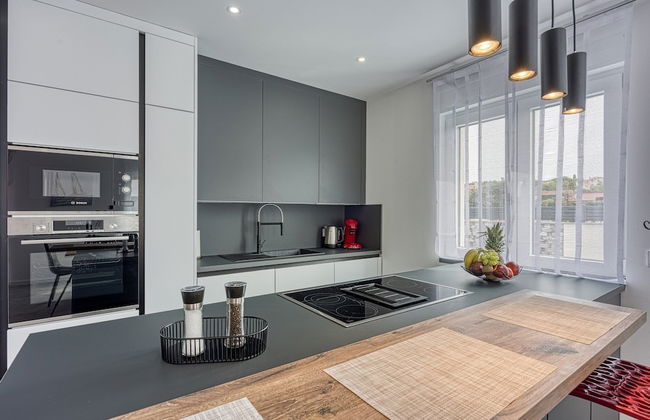 Peaceful Blooming Villa With Pool - Foto 11