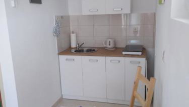 Apartman Golubinka - Molat - Photo 5, stove