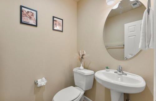 MidTown Hideaway Fire Pit and King Beds - Photo 44