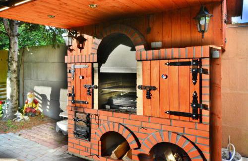 Cottage by Lake Ostrowieckie With Private Beach - Foto 52