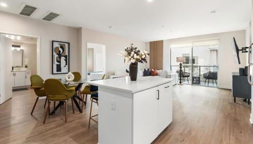 Spinel Stay - Charming 2BR Retreat Zen Garden Views Central - Foto 4