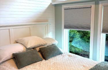 River Run Cottage Modern 2BR Waterfront Retreat in Linville Land Harbor - Foto 62