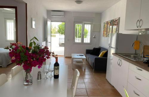 Modern and airy holiday home - Foto 9