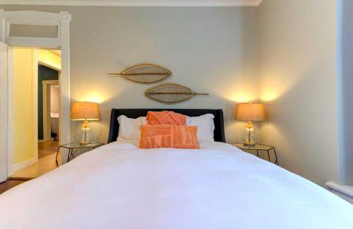 Spacious 3BR Midtown Home - Sleeps 7 - Walkable to Dining & Attractions - Easy Access to Downtown - Foto 10