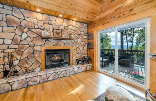 Mountain Views - Firepit - Gas Fireplace - Sleeps 15 - Foto 13