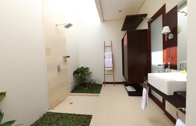 Uppala Villa & Spa Umalas - Foto 13