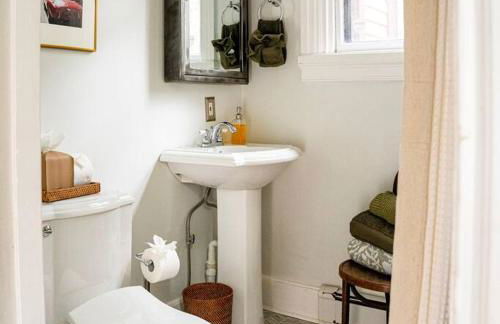 Stunning Apartment in Historic Federal Hill Mansion near Downtown & College Hill - Foto 11