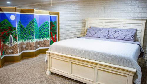 Moon River Smart-Suite near Interstate 44 and Airport - Photo 2