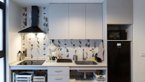 Victoria Inn Apartment - Photo 2