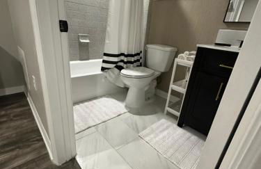 Home away from Home Near Ybor City, Cruise Port, and Downtown Tampa - Foto 28